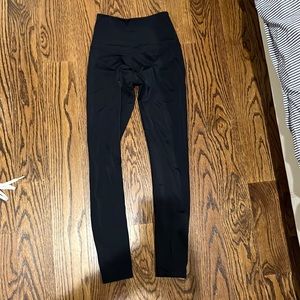 Beyond yoga high waisted shiny black leggings